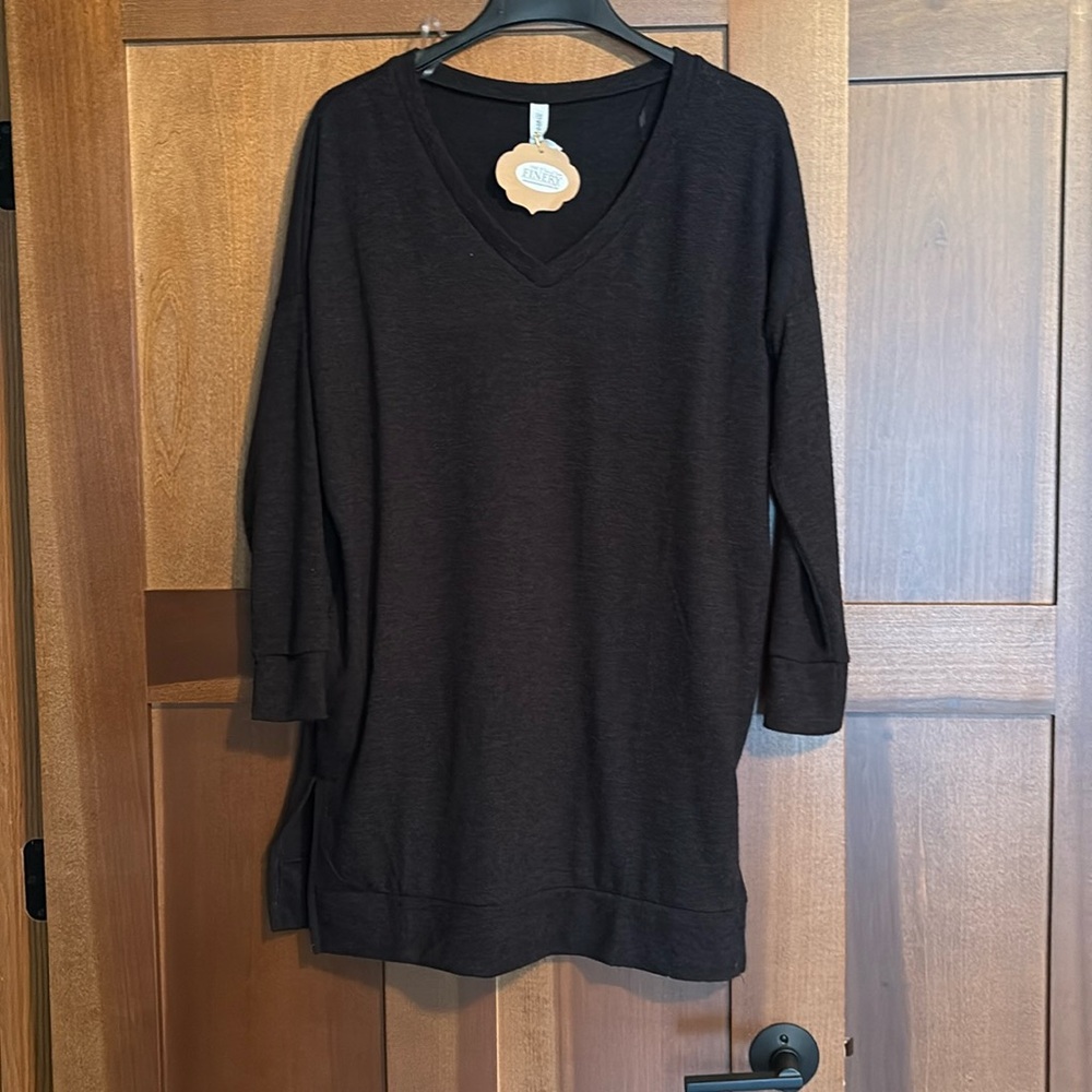 NWT Tunic v neck sweater